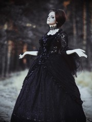 Черное рококо (Insomnia Dress). Цена проката: 2500₽; эпоха: Рококо; цвет: Черный; размер: 44-46